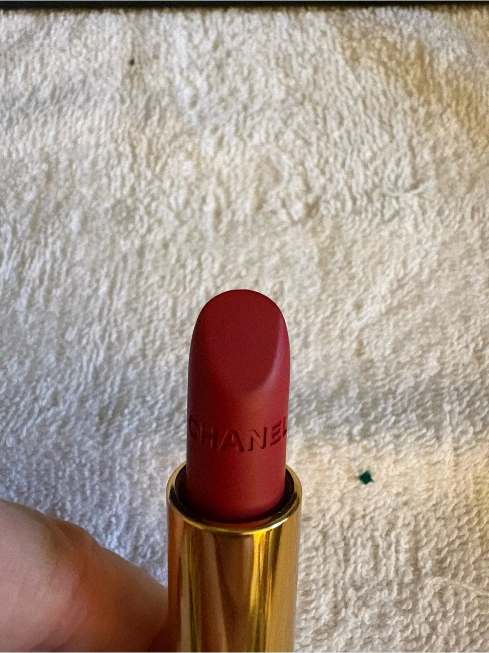 CHANEL Rouge Allure Velvet Imperial 73